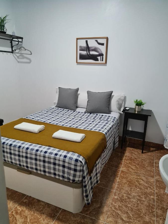 M-A Catrachos Rooms Madrid Exterior photo