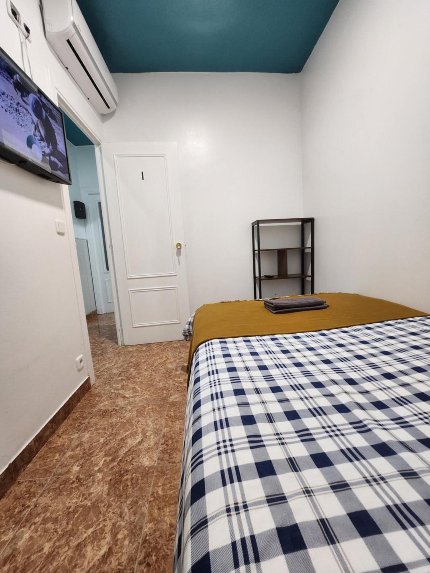 M-A Catrachos Rooms Madrid Exterior photo